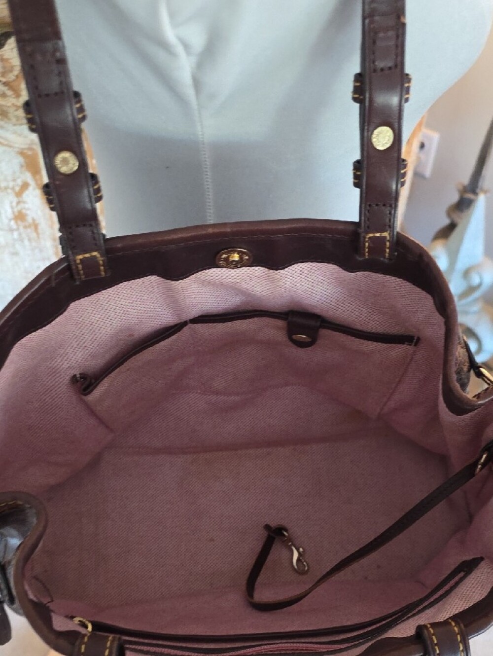 Dooney & Bourke Dark Brown Croc-Embossed Shoulder Tote - Picture 10 of 14